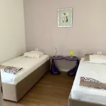 Apartamento Maral *